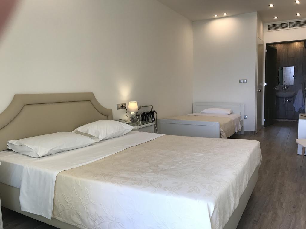 Porto Palio Beach Hotel PalaiónTsiflíkion Dış mekan fotoğraf